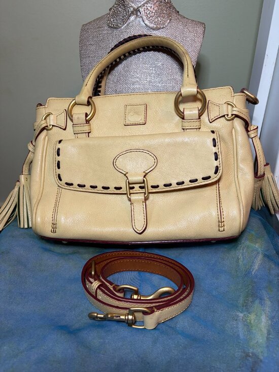 Dooney & Bourke Handbags - Dooney & Bourke Florentine Medium Front Pocket Satchel